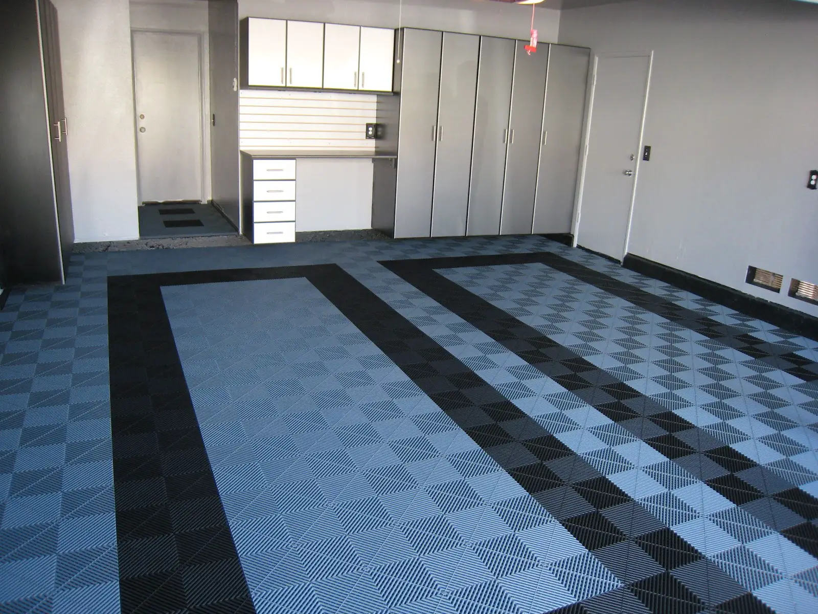 Top 25 Creative Ideas of Epoxy Alternatives || Interlocking Floor Tiles